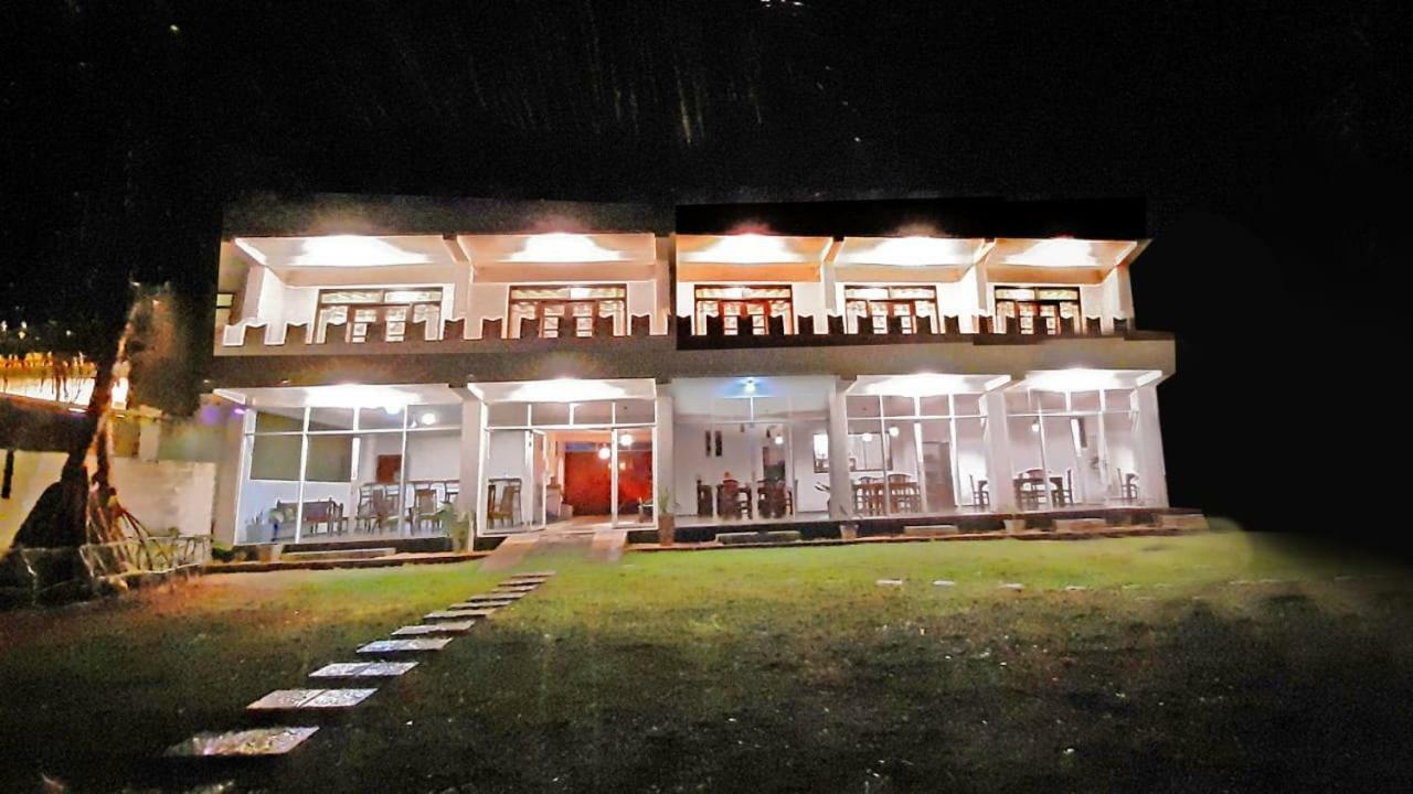 Akurala Beach Boutique Resort Zewnętrze zdjęcie